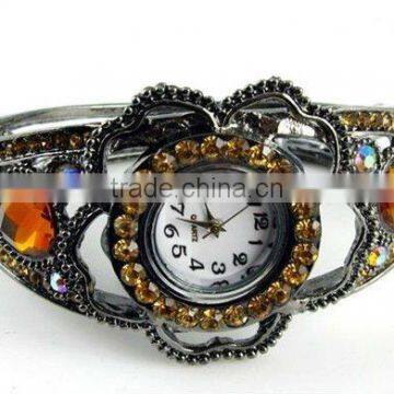 fashion alloy watch