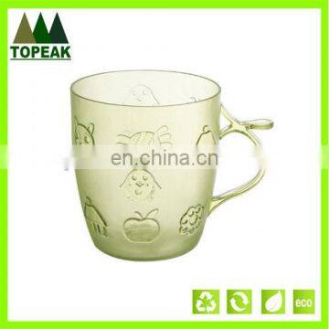 OEM 450ml plastic drinking cup with handle ,Transparent cartoon water cup