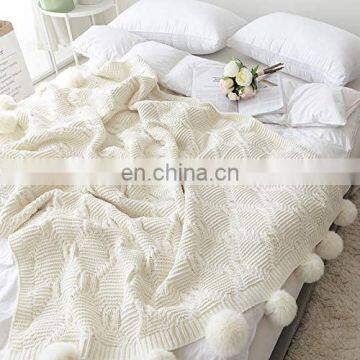 2021 Hot Knitted Blanket, Cute Style Chunky Chenille Throw Blanket Sofa Bed Knitting With Pom-pomsDecoration Soft Warm Blanket photo-2