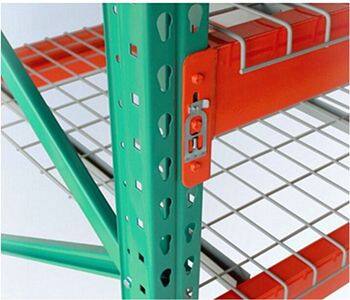 American Type Industrial Warehouse Storage Heavy Duty Teardrop Pallet Racking
