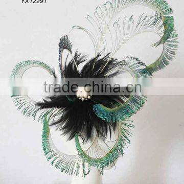 Fashion peacock feather fascinator with one brooch on clip