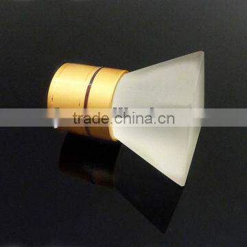 Special style square shape glass aluminium wine or vodka bottle cap