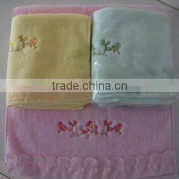 Factory direct sale cotton embroidery lace face towel