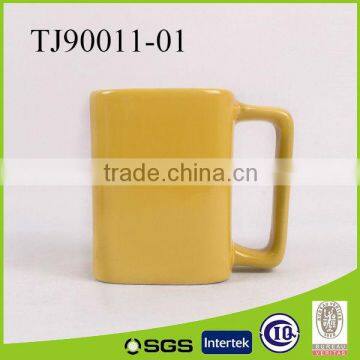 New Design Colored Glaze Mug With Square Handle