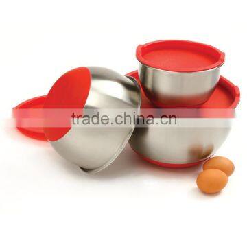 Mixing Bowl With Silicon Bottom photo-3