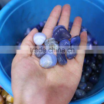 bule color natural polished agate tumble stone