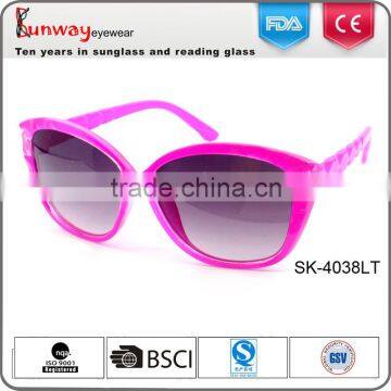 Large Frame Kids Sunglasses Plastic Injection Sunglasses With Gradient Lens