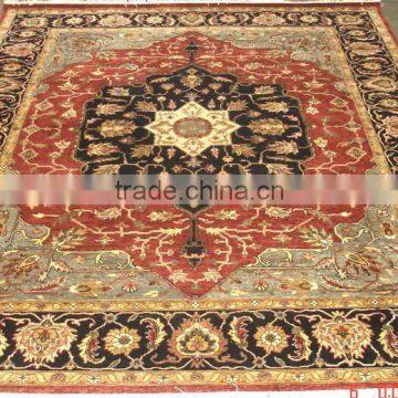 Hand Knotted Serapi wool pile carpet