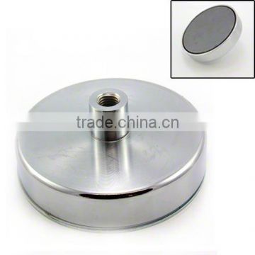 Magnet with mild steel pot