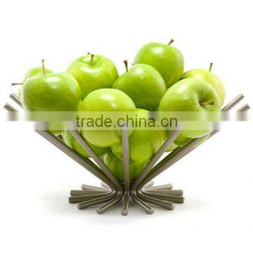 Store More Top Qulity Wrought Iron Metal Fruit Basket