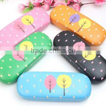 Supply fashion cute Maple Leaf & bird Glasses case