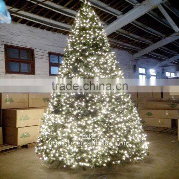 Wholesale Fashion Cheap artificial christmas tree with LED lights