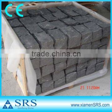 Natural split black granite cube stone