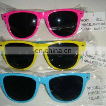 plastic party glasses P-G136