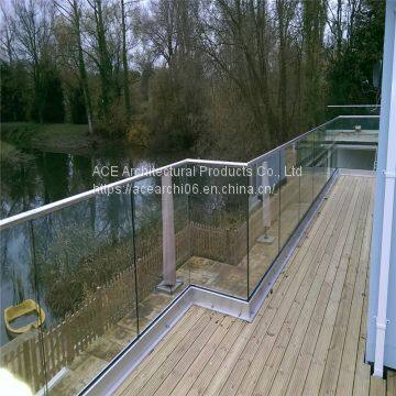 Wooden Deck Aluminum Rails With Toughed Glass Panel Design photo-4