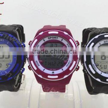 Sport LCD Watch Multifunctional Digital Watch photo-4