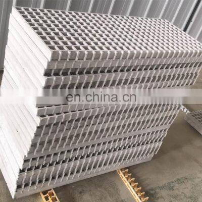 Hengshui Factory High Strength 400mm Width Solar Panel Roof Top Walkway FRP Grating photo-5