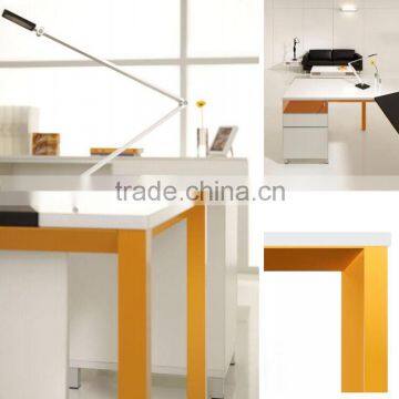 Hot Selling Leather Surface Table Top Manager Table photo-5