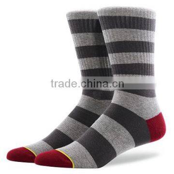 2016 Newest Design Stripe Crew Basketball Socks photo-2