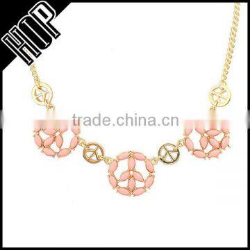 New style custom gold chain necklace acrylic pink bead symbol of peace necklace