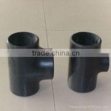 Carbon steel pipe fitting tee