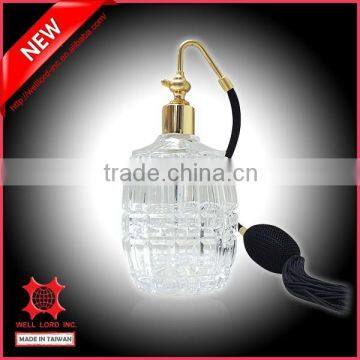 Classic wedding gift engraved bulb tassel perfume bottles