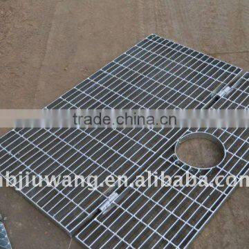 Galvanized industrial platform steel grating