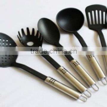 2016 Hot sell Nylon cooking utensil with stainless steel handle