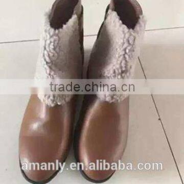 Ladies short boots