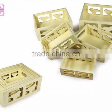 2016 new design laser cutting wooden tray for sewing