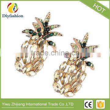 Cute Champagne Pineapple Shaped Luxury Women Wedding Charm Statement Earrings Cheap Wholesale Stud Earrings photo-2