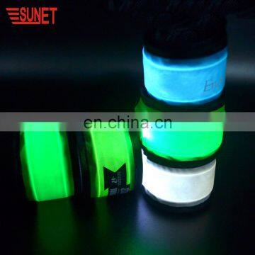 China Custom Glow Reflective Slap Band photo-3