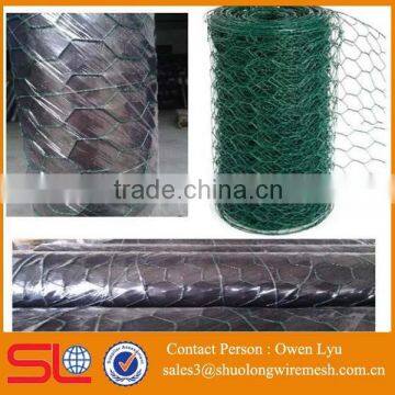 Highest quality roll of PVC Coated Hexagonal Chicken Wire Mesh Fencing in GREEN colour