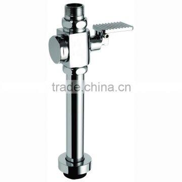 High Quality Brass Toilet Foot Pedal Flush Valve, Self Closing Valve, Chrome Finish and Wall Mounted