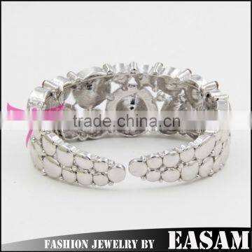 Easam Latest Wholesale Price Metal New Gold Bracelet Designs photo-3