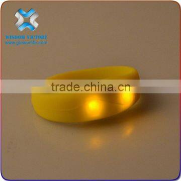 2016 Environmental Beacelet Led Bracelet for Promotion Gifts Silicone Bracelet photo-2