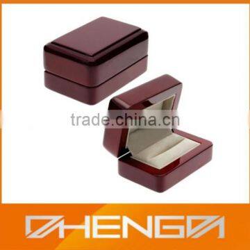 High Quality Custom Made Luxury Engagement Ring Box in China (ZDH-G23)