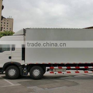 Sinotruk Howo T5G Cargo Truck 310HP 6X2 Euro5 photo-4
