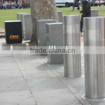 2014 Rising Bollard