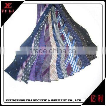 Latest Design Fashion Neck Self Bow Tie Pattern Man photo-2