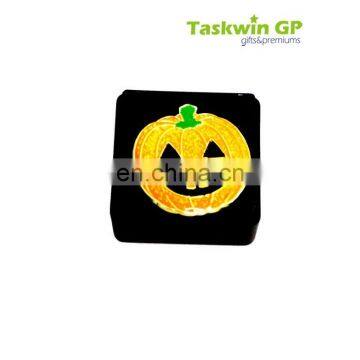 Custom Metal Pins Badge Celebrating Halloween Pumpkin Metal Badge photo-2