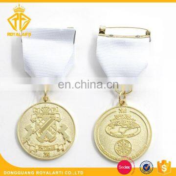 Cheap Price Shiny Gold Medal with Ribbon Drape with Custom Logo