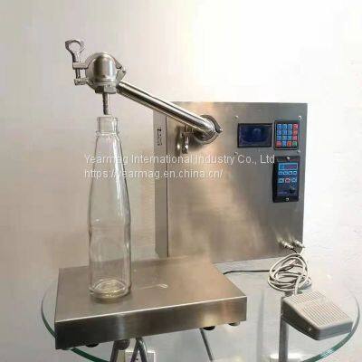 Electric Automatic Weighing Oil Liquid Filling Machine photo-4