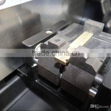 Factory Price Automatic X6 /V8 Key Cutting Machine on Sales photo-2