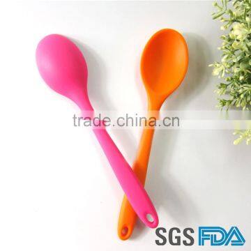 China Wholesaler Heat Resistant Silicone Spoon/Silicone Soup Ladle photo-1