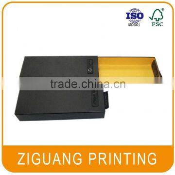 Customized paper gift box