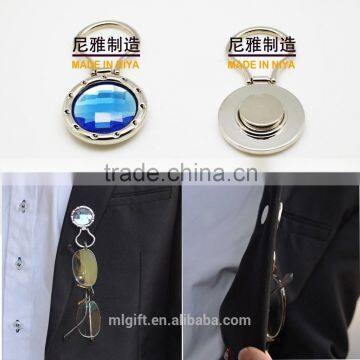 wholesale decorative portable custom magnetic eyeglass holder pin