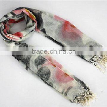 Simple Pattern Printed Wool Scarf With Tassel photo-4