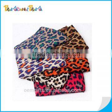 Wool Spinning Striking Leopard Print Stylish Shawl Scarf