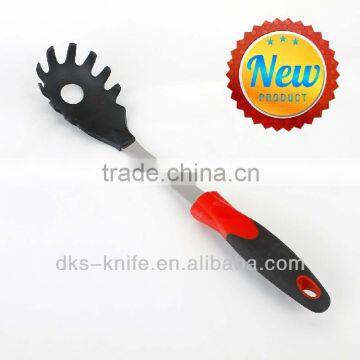 TSY002-SPS Black Nylon Spaghetti Server with Red PP and Black TPR handle Nylon Kitchen Tools